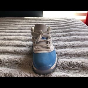 UNC jordan 11 lows